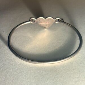 🩶stamped🤍 solid🩶 .925 Silver Heart Bracelet 🩶🤍🩶